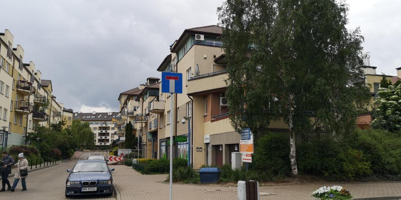 Classic Apartament Metro Kabaty 바르샤바 외부 사진