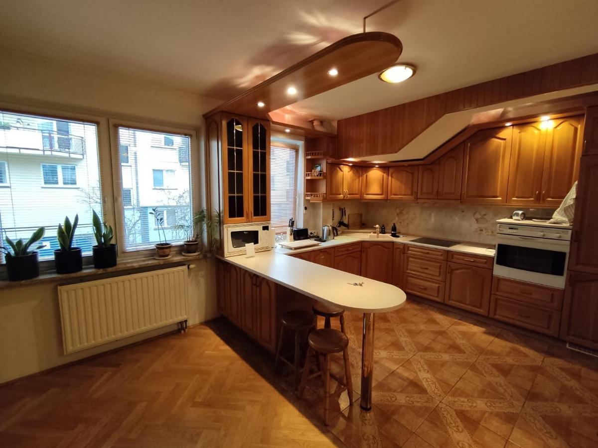 Classic Apartament Metro Kabaty 바르샤바 외부 사진
