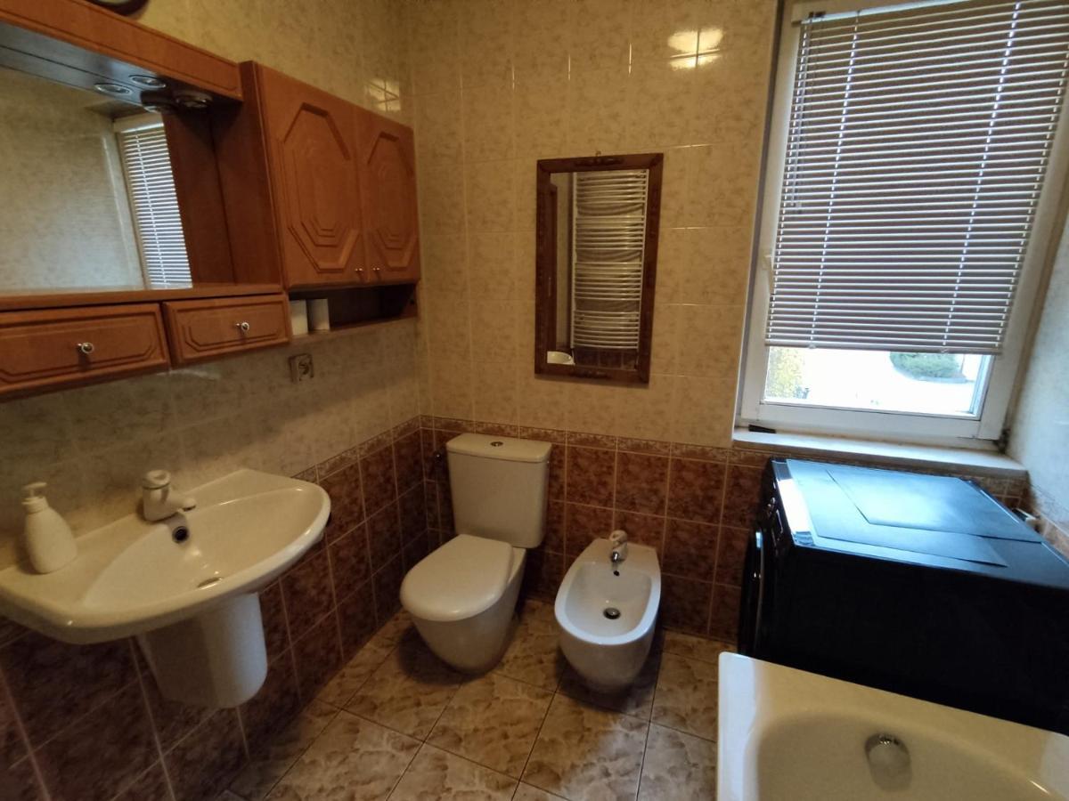 Classic Apartament Metro Kabaty 바르샤바 외부 사진